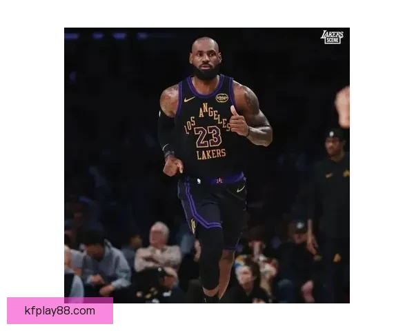 湖人以22胜6负成绩稳居前列 老詹称关键时刻冷静无压力