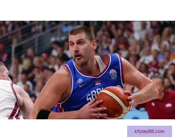 约基奇展现顶级进攻技巧，本场比赛教会我们如何围绕核心组织进攻