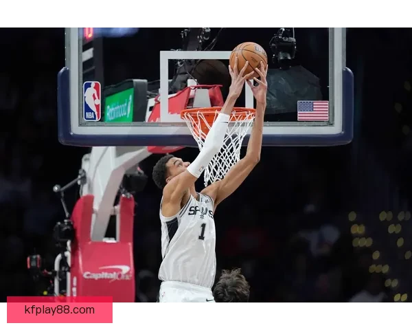 约基奇盛赞文班亚马为联盟最佳防守者直言与其对位充满挑战与乐趣