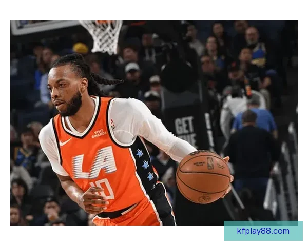 加兰创历史首人纪录七场首发三分破三十助攻破五十